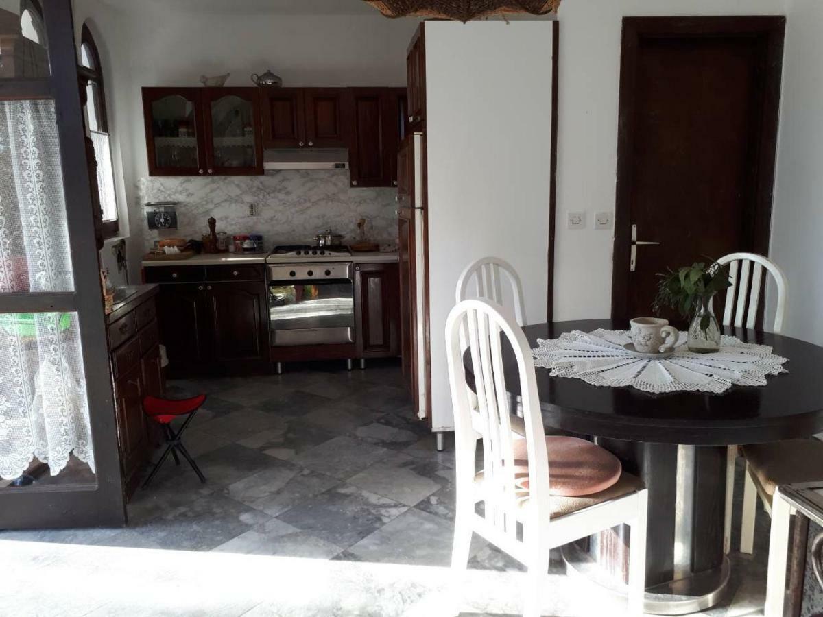 Vila Oaza Mira Trogir Exteriér fotografie